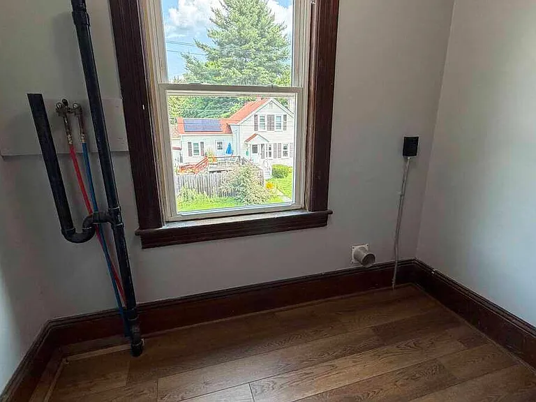 8-10 Gaston St #10B — Photo 10