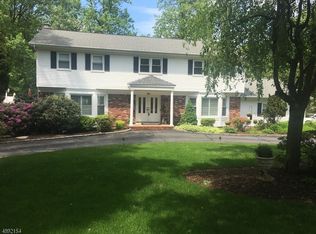 5 Hickory Rd, Denville, NJ 07834