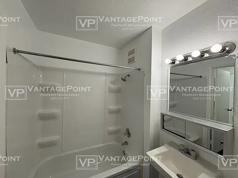 114 Victor St — Photo 9