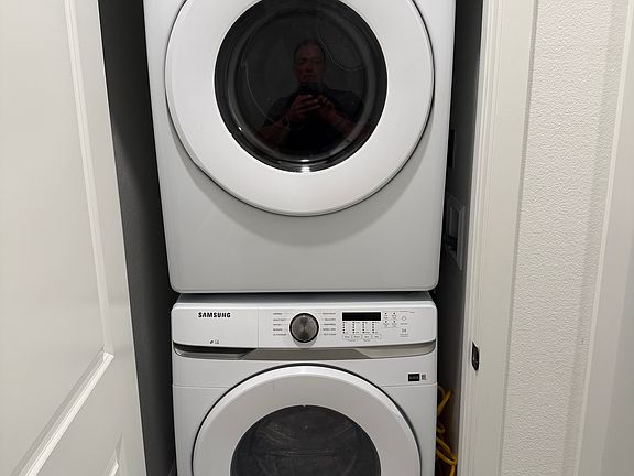 5th image of 808 Makani St Unit 6