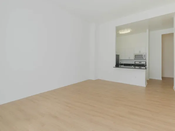 71 Broadway image 8 of 71