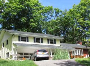 9 Eldorado Dr, Poughkeepsie, NY 12603