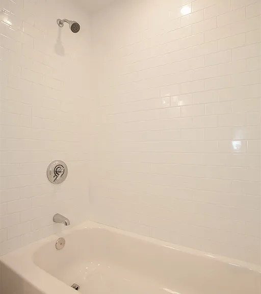 146 Commercial St #4 — Photo 11