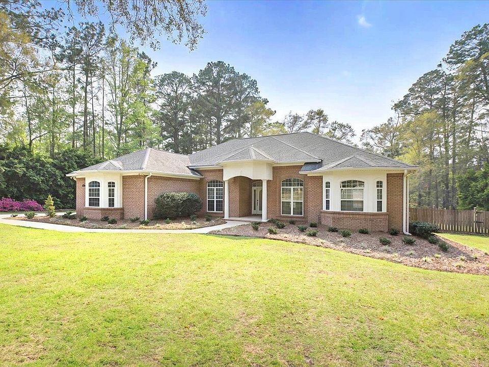1st image of 4527 Hedgewood Dr