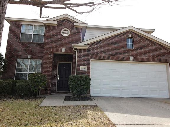 3rd image of 6809 Oak Falls Dr