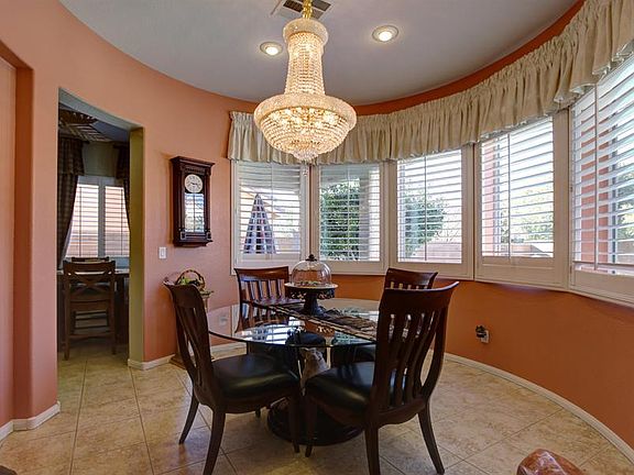 4th image of 5889 Vintage Garden Ct