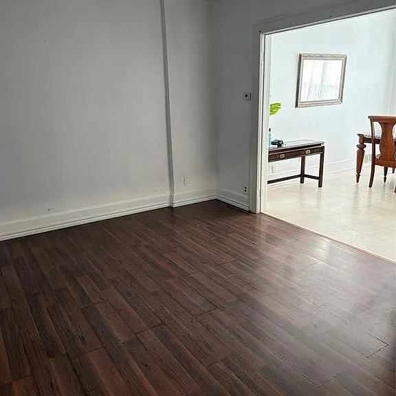 1180 Albert Rd — Photo 16