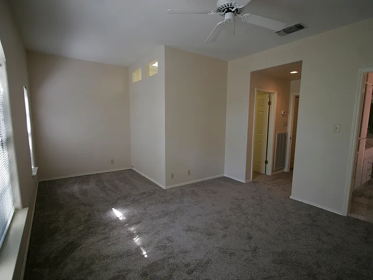 207 Grandview Pl #2 — Photo 11