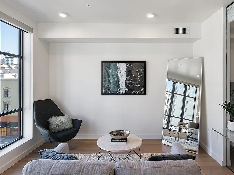 1201 Sutter St #211 — Photo 1