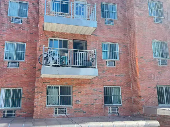 90-17 56th Avenue image 2 of 9