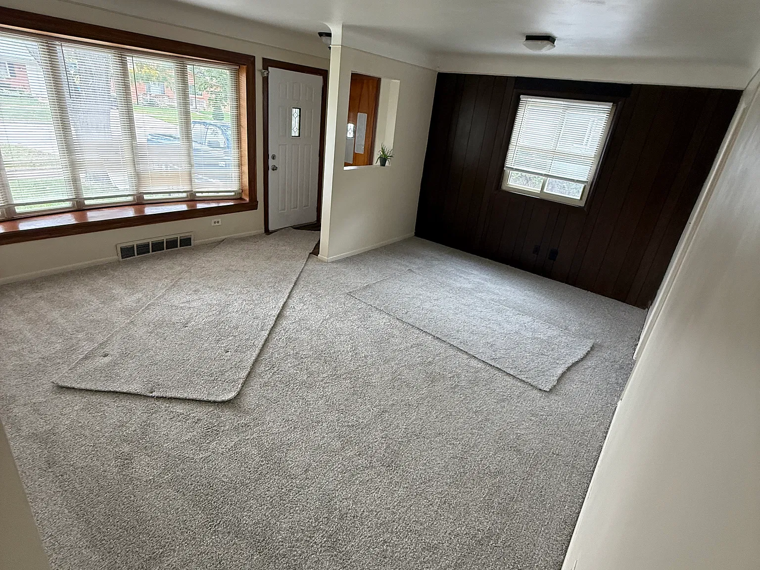 3 bed, 1000 sqft, $1,800 — Photo 3