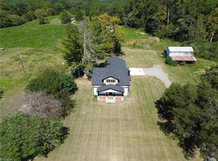 1826 N Oak Ridge Church Rd, Yadkinville, NC 27055