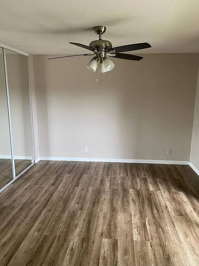 2 bed, 1.5 bath, 1120 sqft, $3,000 — Photo 3