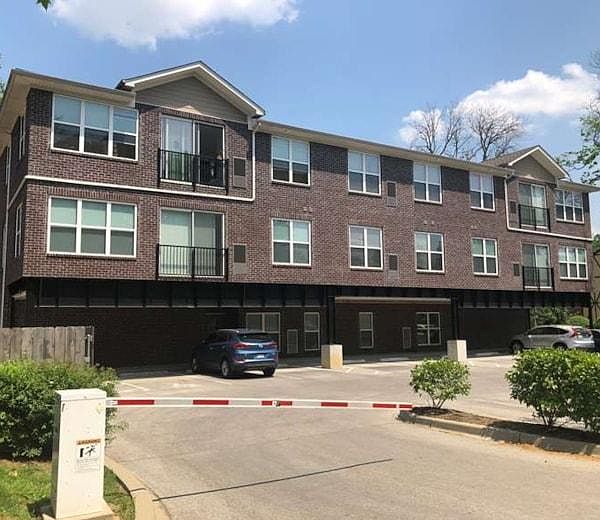 2nd image of 2242 Dundee Rd APT 202