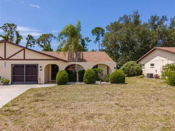 221 High Point Dr #221-A, Englewood, FL 34223