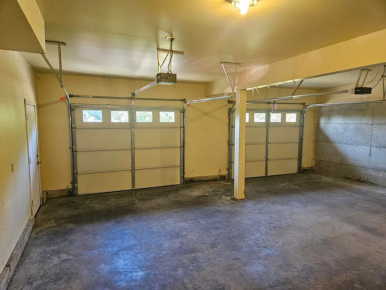 4325 King Ave — Photo 24