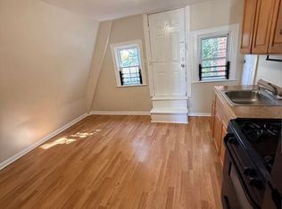 274 S 11th St #3L, Newark, NJ 07103