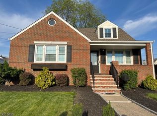 62 Lee Ave FLOOR 2, Perth Amboy, NJ 08861