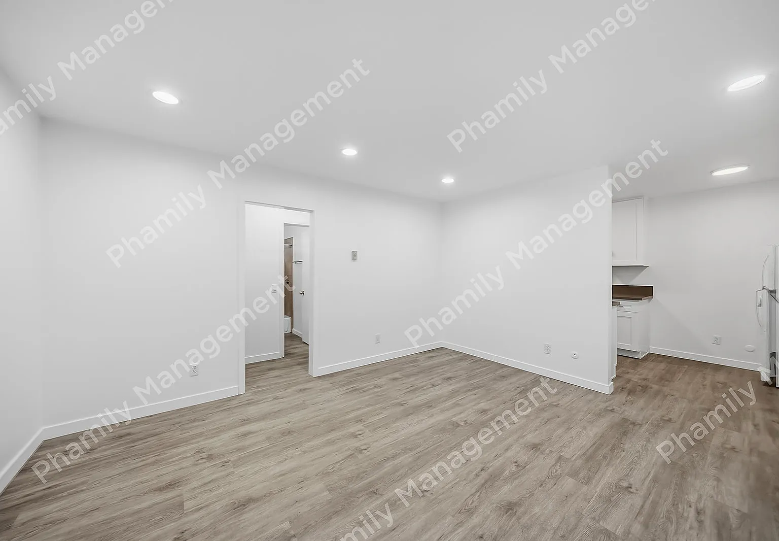 425 Cottage Home St — Photo 1