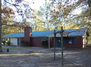 160 Lakefront Dr, Leesburg, AL 35983