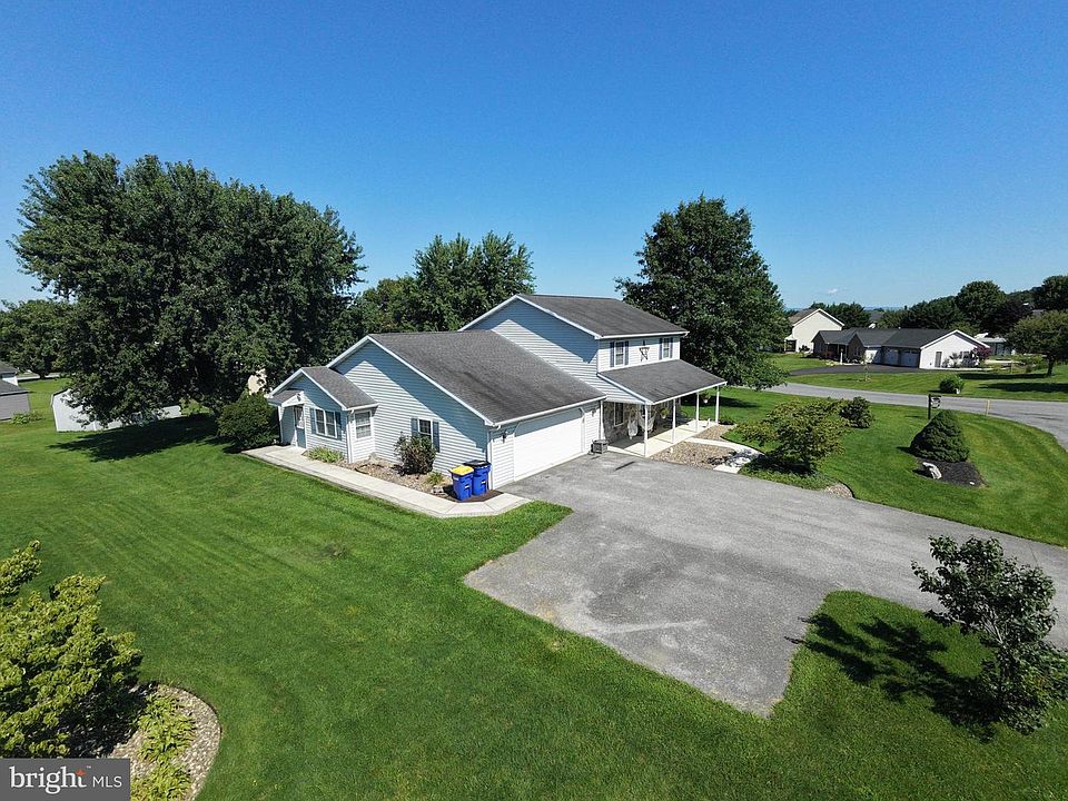 1st image of 322 Elmont Cir