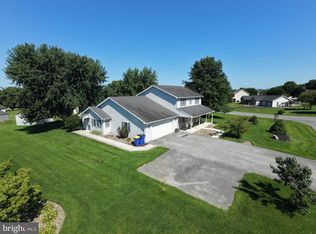 322 Elmont Cir, Shippensburg, PA 17257