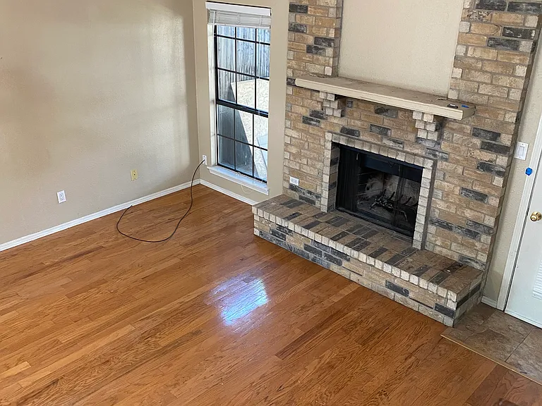 5203 Sutton Ct — Photo 21