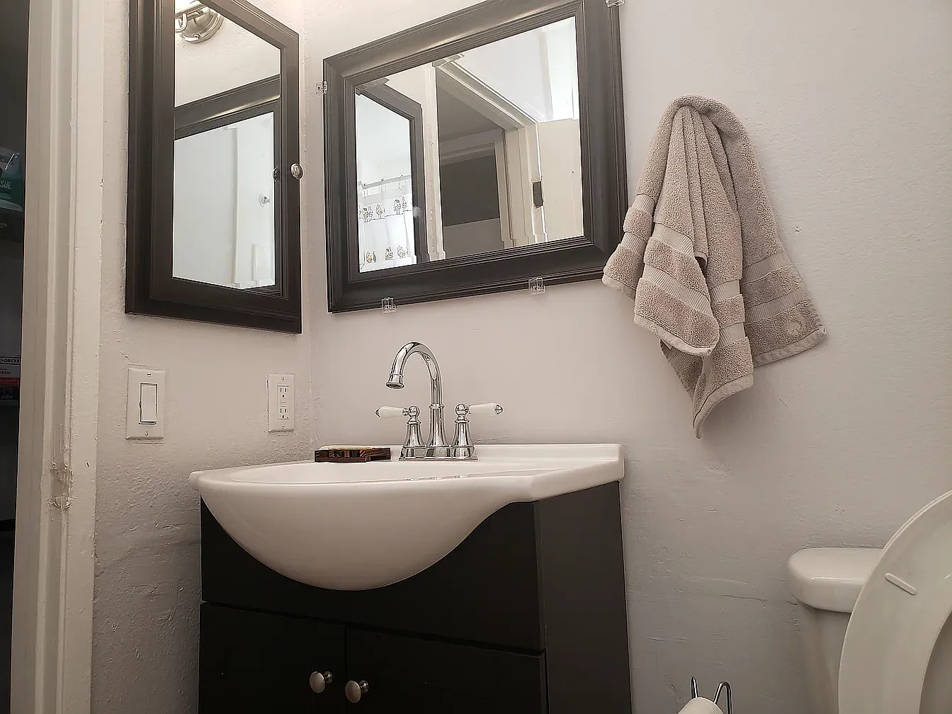 1 bed, 495 sqft, $2,200 — Photo 2