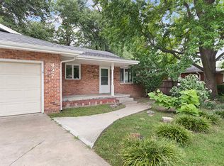 427 N Oak Grove Ave, Springfield, MO 65802