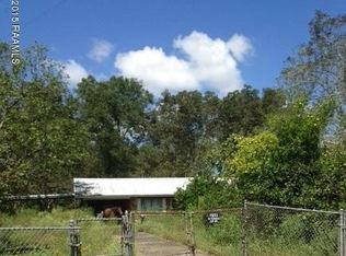 153 Portage Levee Rd, Arnaudville, LA 70512