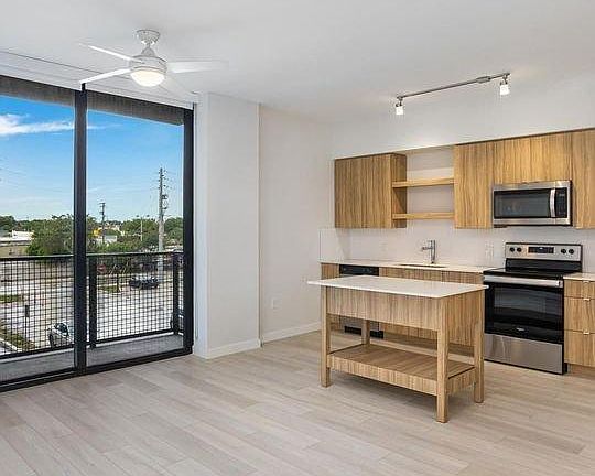 2nd image of 551 NE 8th St #123