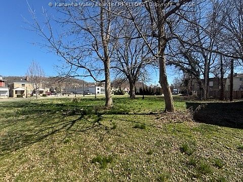 1st image of 1547 Washington St E