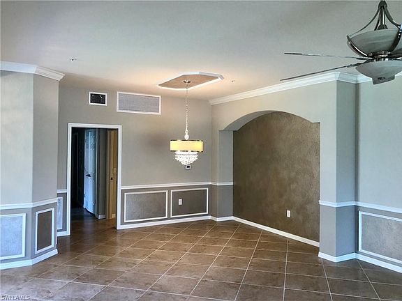5th image of 9107 Napoli Ct #4-102