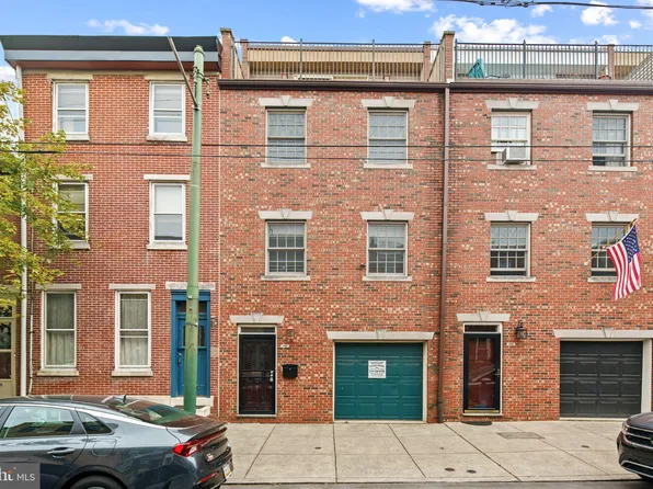 142 Morris St, Philadelphia, PA 19148