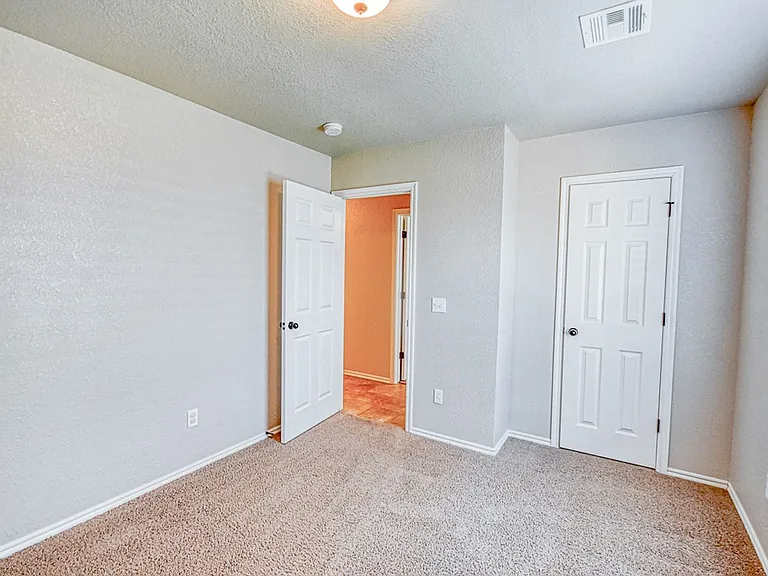 329 Tecumseh Meadows Dr — Photo 25