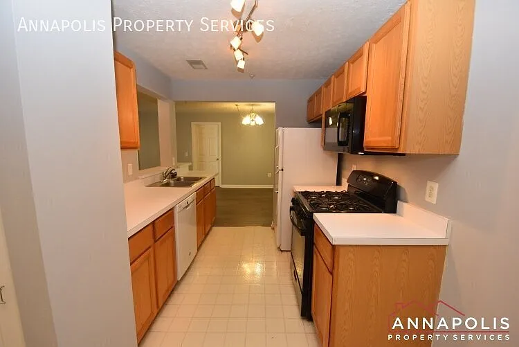 655 burtons cove way # 7 — Photo 3