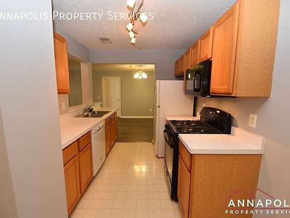 3rd image of 655 Burtons Cove Way Unit 7