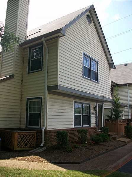 1st image of 956 Saint Andrews Reach