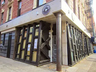 Rented by Living New York