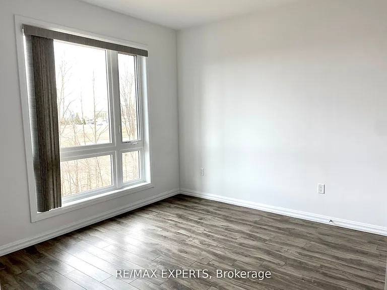 302 Essa Rd #306 — Photo 7