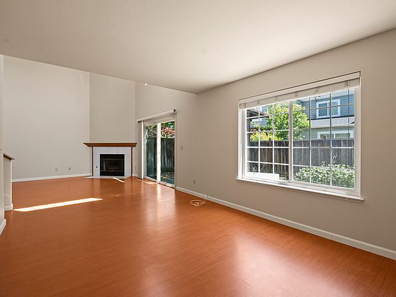 4th image of 1712 Holin St