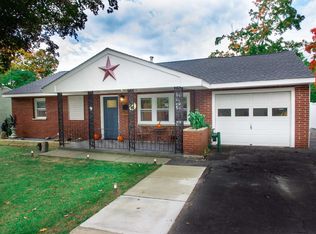 9 Styvestandt Dr, Poughkeepsie, NY 12601