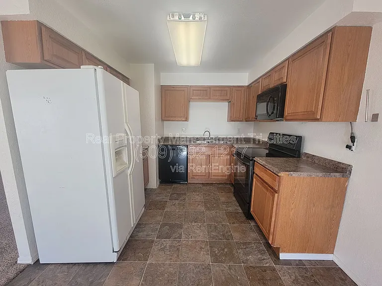 3121 W Hood Ave #G106 — Photo 3
