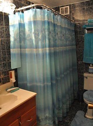 5th image of 2035 W Granville Ave APT 307