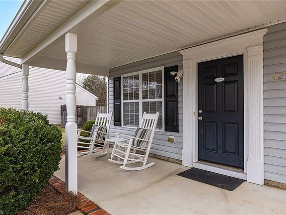 5th image of 429 Rockbridge Dr