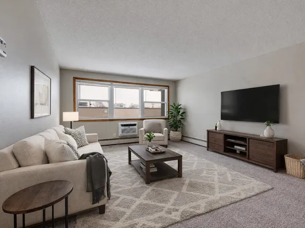 Queen Terrace Apartments