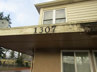 1307 Garfield St S, Tacoma, WA 98444