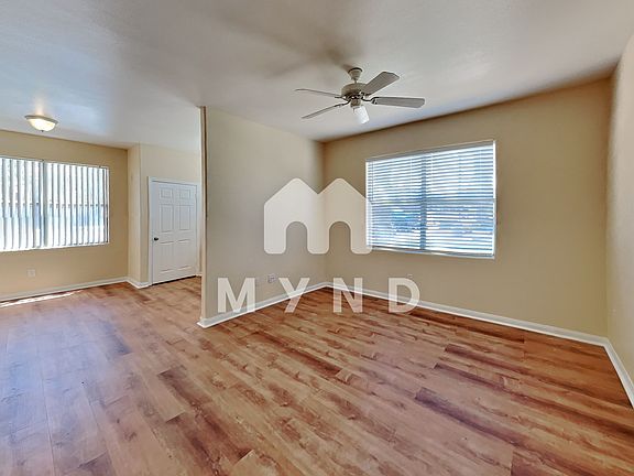 4th image of 8000 W Badura Ave #1016