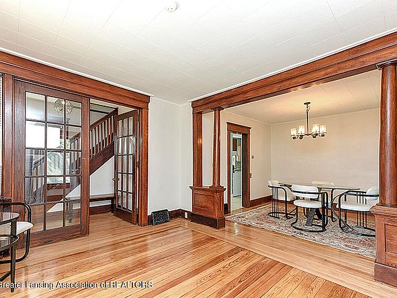 5th image of 318 S Fairview Ave