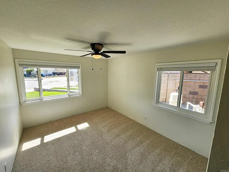 80 Lucas Ct — Photo 21